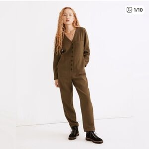 Green Button-Up Jumpsuit Jacquard